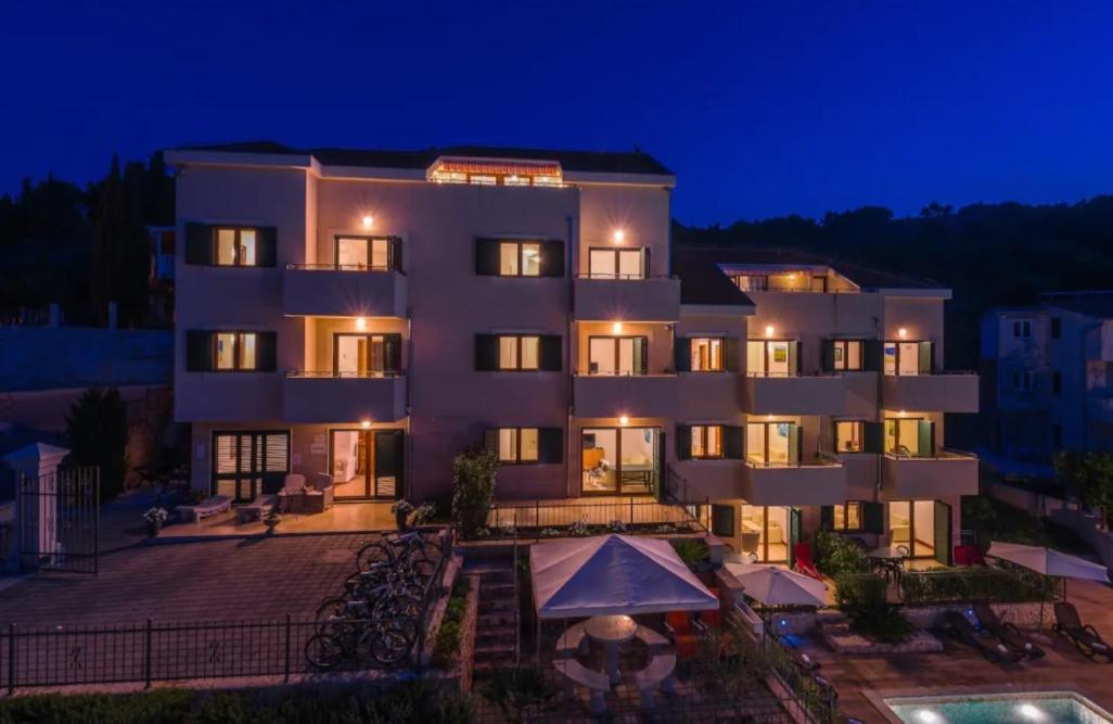 Apartment Carica Slatine Kültér fotó